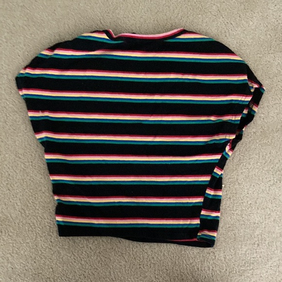 Striped crop top - Picture 2 of 3